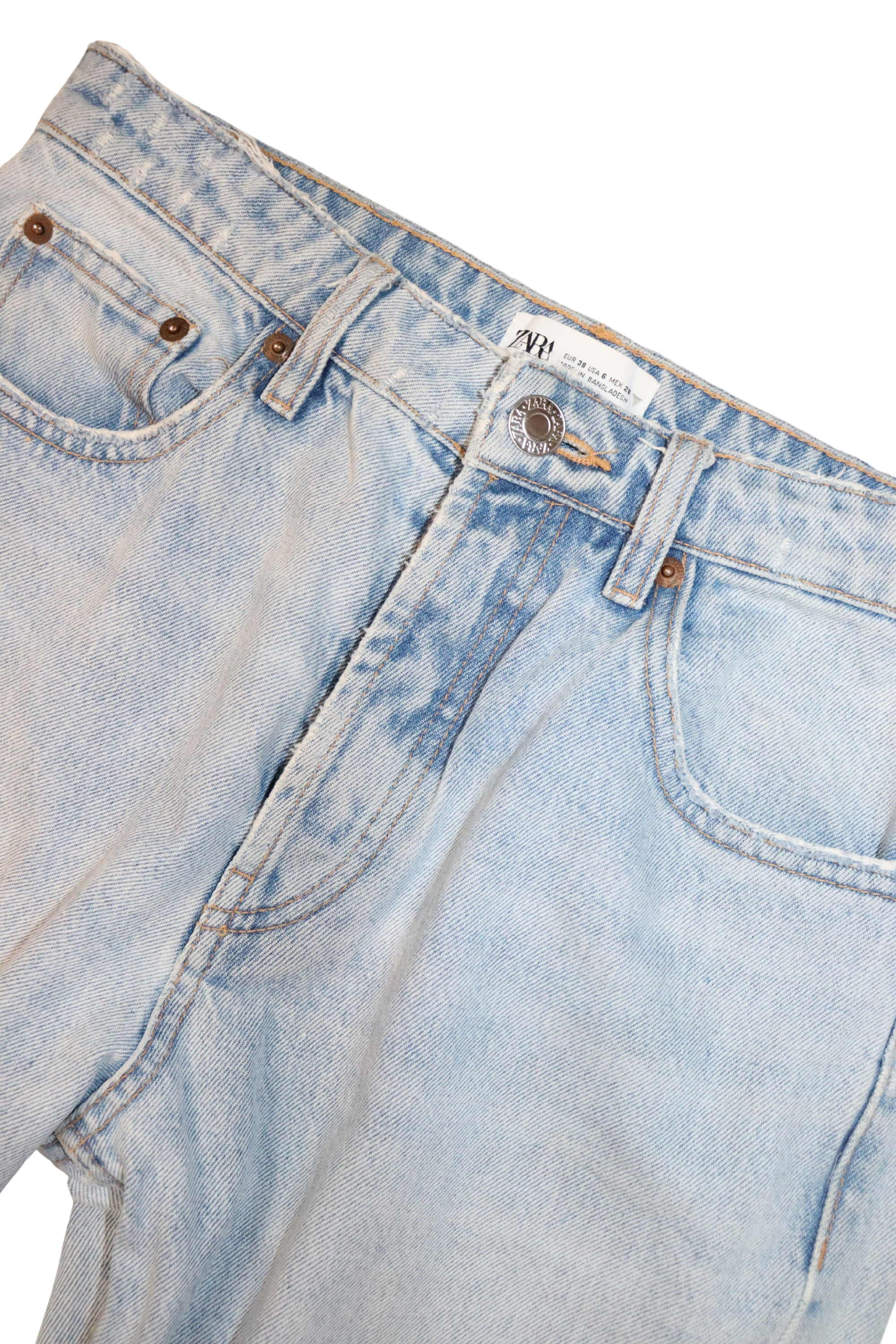 Light Wash Zara Jeans┃Size 8