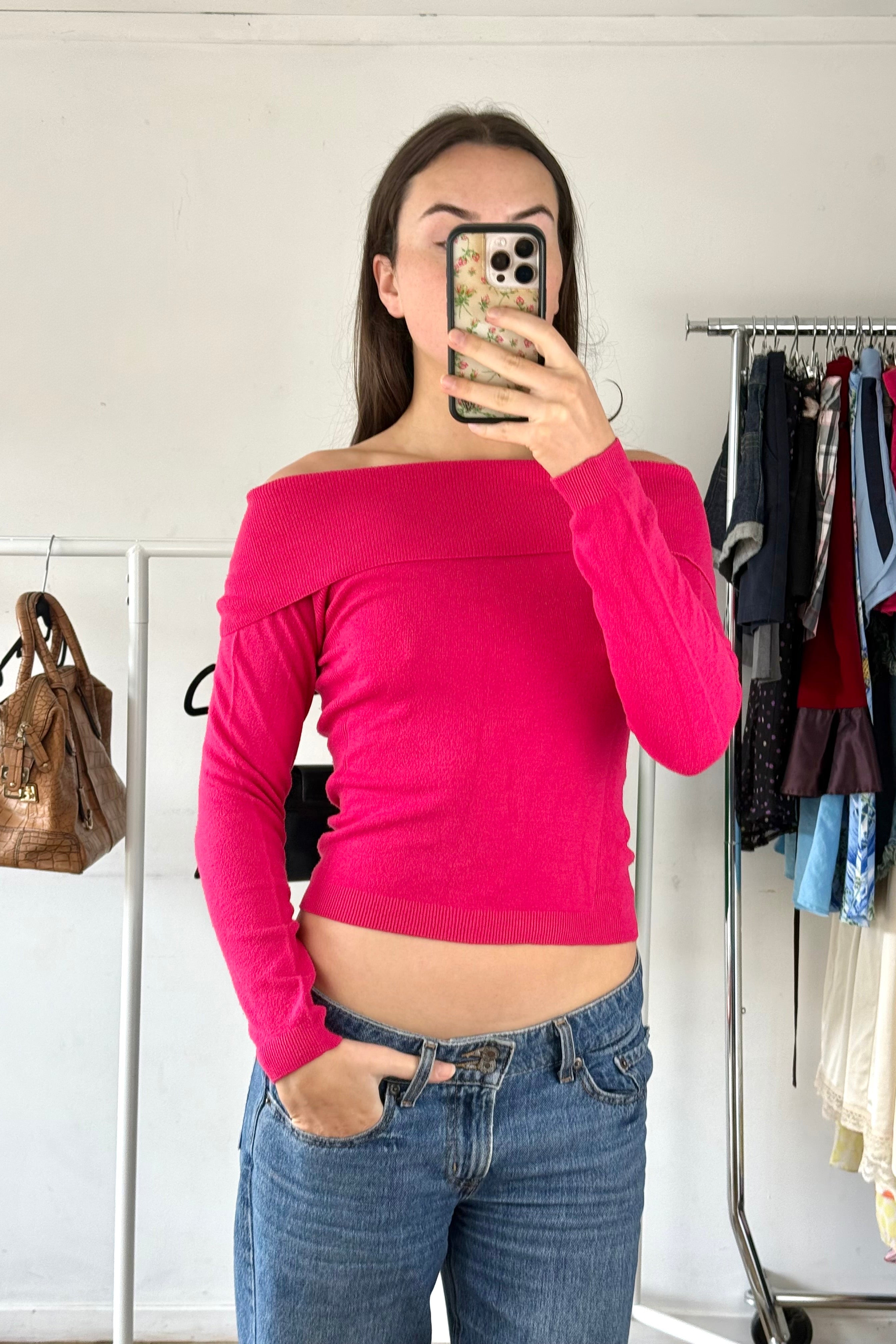 Pink Off The Shoulder Longsleeve┃Size 10