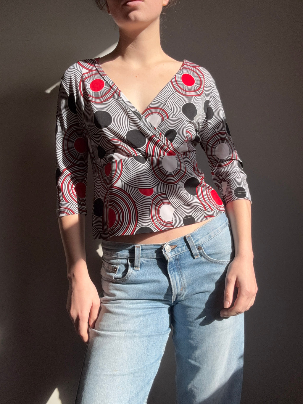 Vintage Circle V Neck Top | Size 12