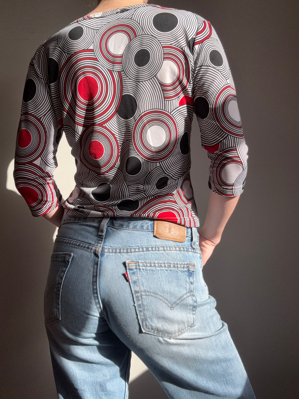 Vintage Circle V Neck Top | Size 12